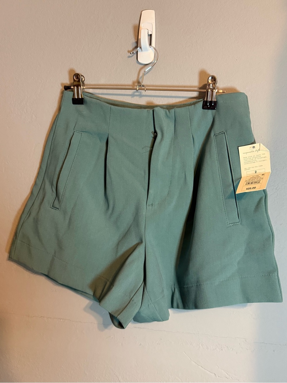 High-Waist Pleated Mint Green Shorts